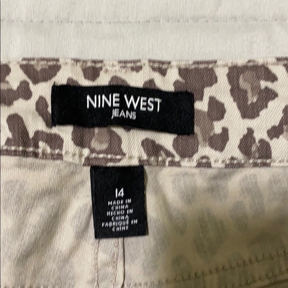 NINE WEST Gramercy animal print skinny jeans 14 - Picture 6 of 13